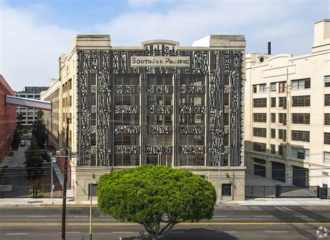 777 S Alameda St, Los Angeles, CA 90021 .